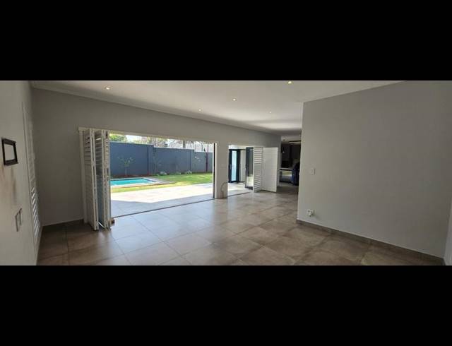 4 BEDROOM HOUSE FOR SALE IN SANDTON CENTRAL